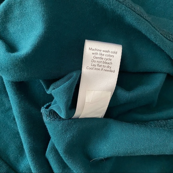 Athleta Ruched Sleeve Zipped Up Neckline Fitness Dress - Picture 11 of 13